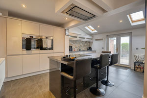 Kitchen/Diner- click for photo gallery